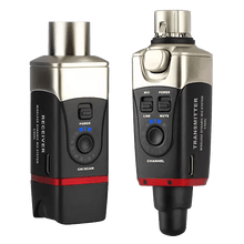 Load image into Gallery viewer, Xvive Audio U35 Complete Dynamic Wireless Microphone System
